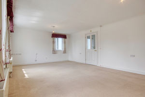 Lounge/Diner- click for photo gallery